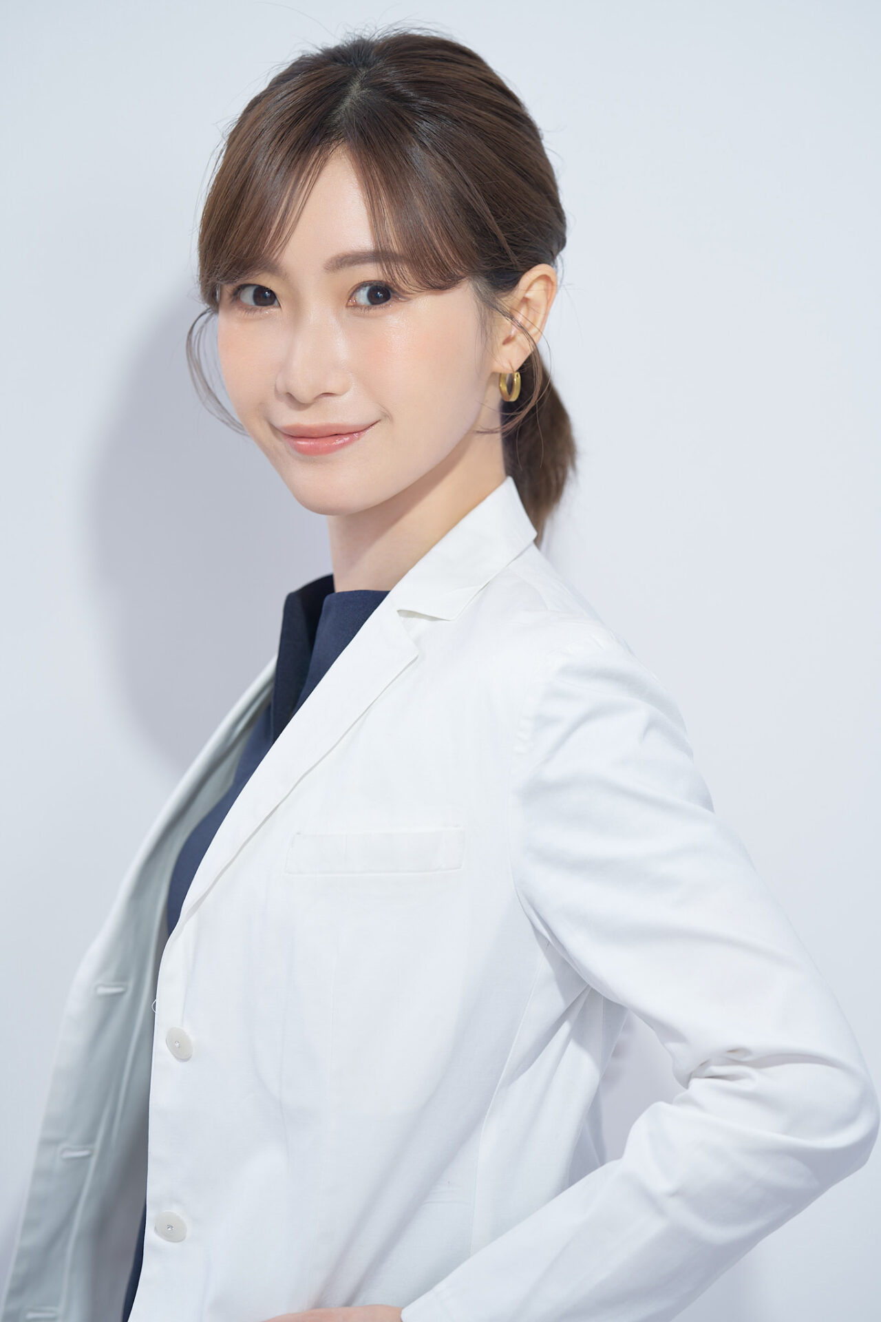 藤卷爱良