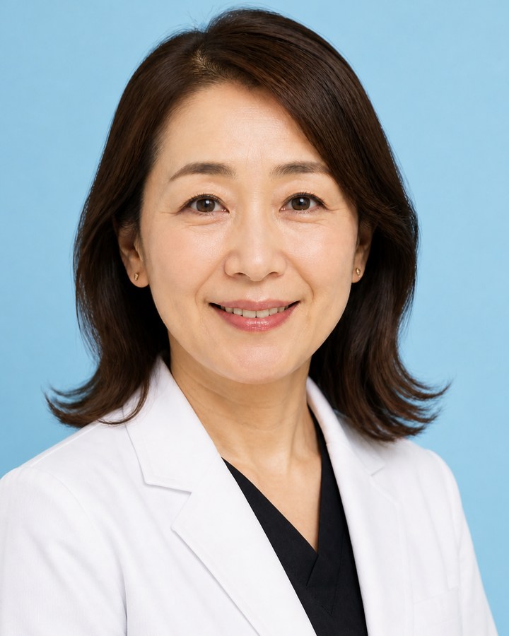 Smart Skin Clinic 的女醫師